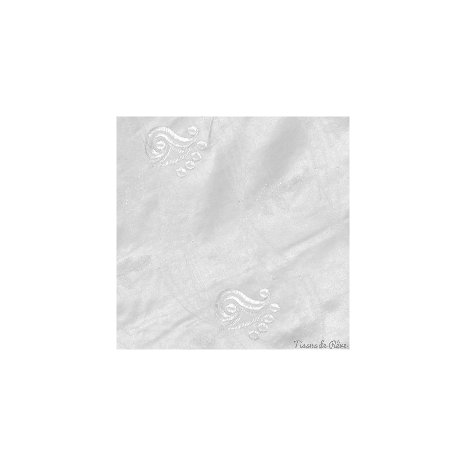 Doupion satin brodé polyester cachemire blanc