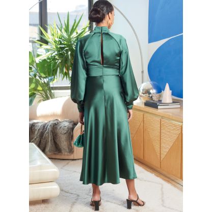 Patron McCall's 8141.A5 - Robes 2