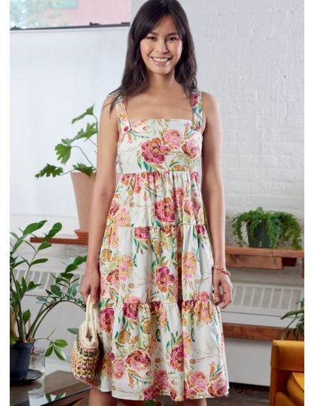 Patron McCall's 8193.A5 - Robes