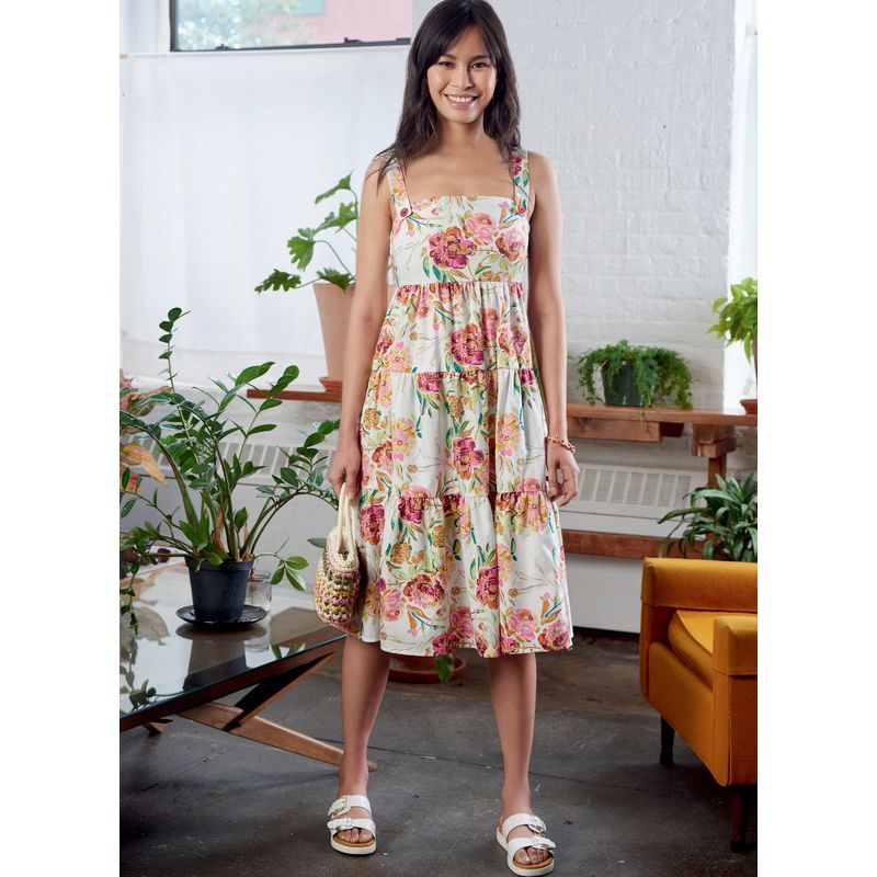 Patron McCall's 8193.A5 - Robes