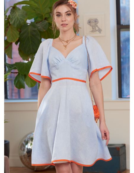 Patron McCall's 8195.A5 - Robes