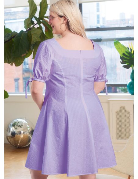 Patron McCall's 8196.B5 - Robes