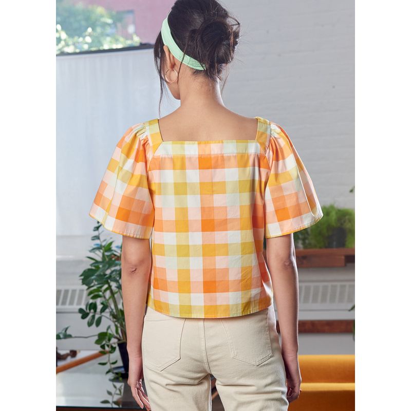 Patron McCall's 8202.Y - Hauts