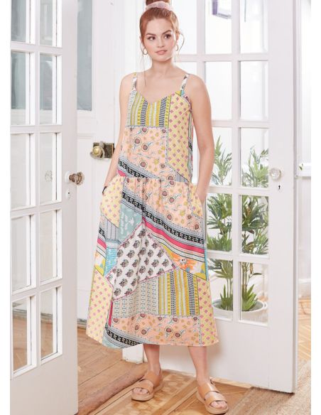 Patron McCall's 8214.Y - Robes