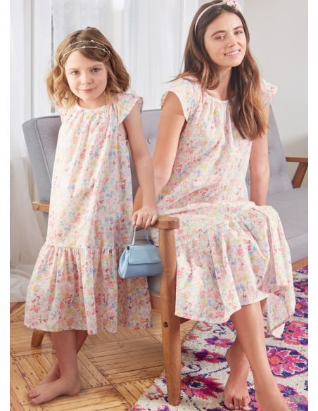 Patron McCall's 8216.A - Robes