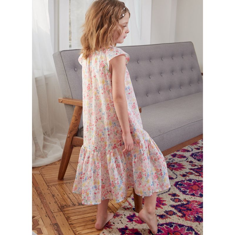 Patron McCall's 8216.A - Robes