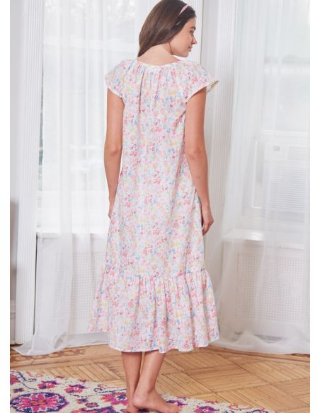 Patron McCall's 8216.A - Robes