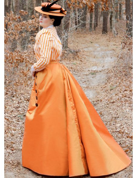 Patron McCall's 8231.A5 - Chemisier et jupe