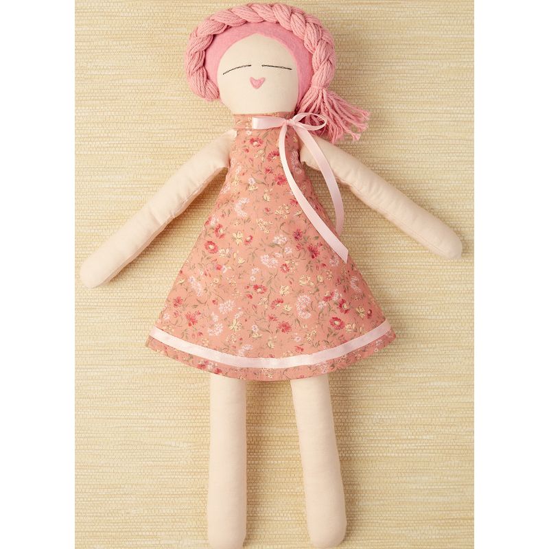 Patron McCall's 8235.OS - Poupée de chiffon de 46cm