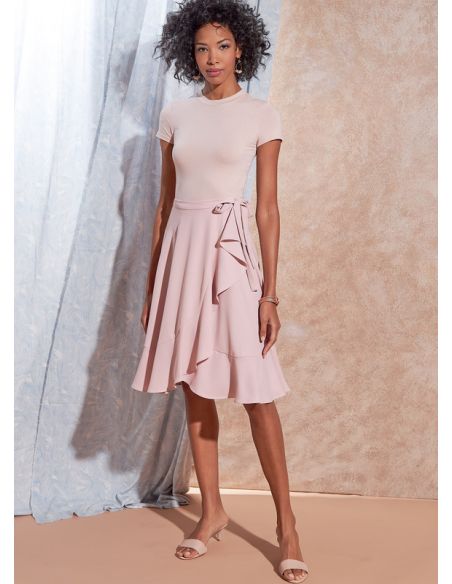 Patron McCall's 8259.Y - Jupes