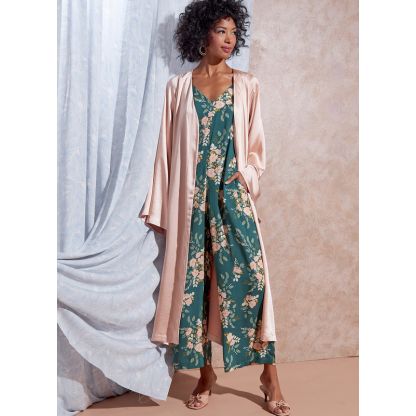 Patron McCall's 8261.Y - Barboteuse, combinaison, robe 2