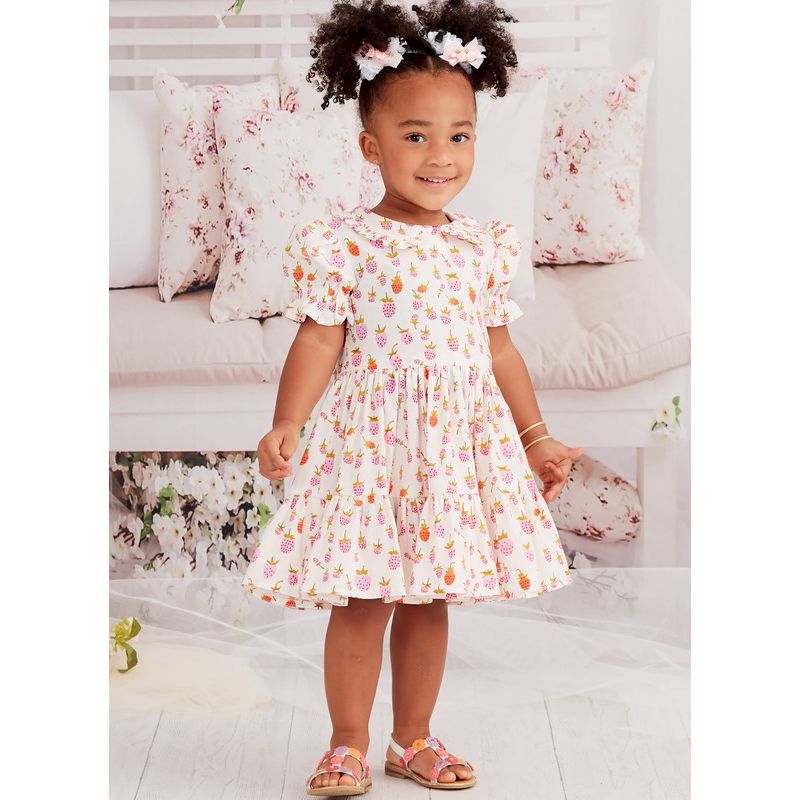 Patron McCall's 8266.A - Robes