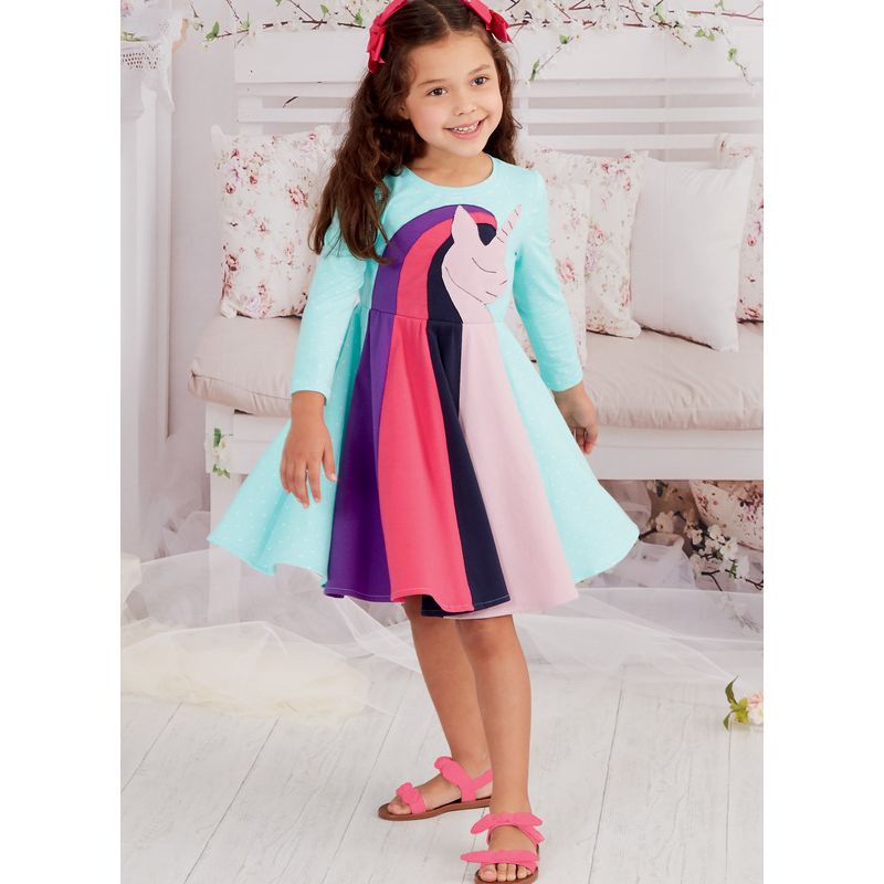 Patron McCall's 8267.A - Robes