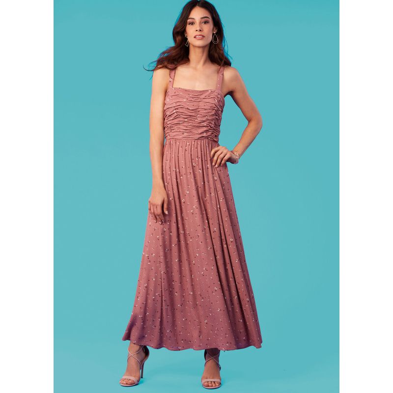 Patron McCall's 8282.A5 - Hauts et robes