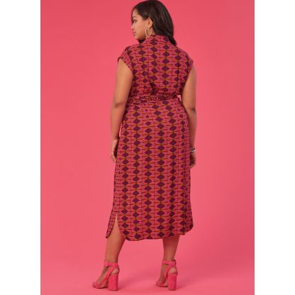 Patron McCall's 8286.B5 - Robes 2