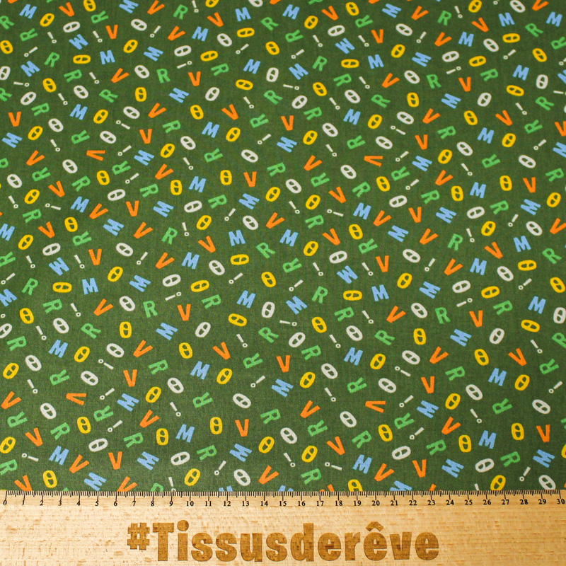 Popeline 100% coton - Lettre fond vert