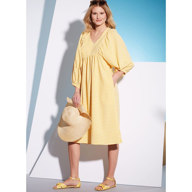 Patron McCall's 8312.Y - Robes