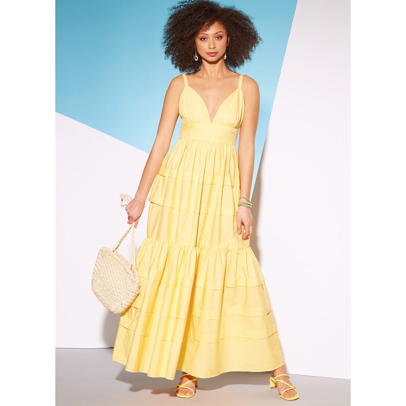 Patron McCall's 8322.A5 - Robes