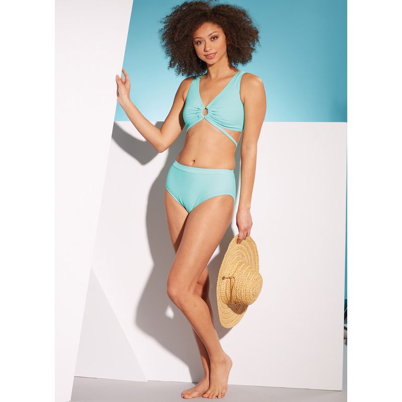 Patron McCall's 8329.D5 - Maillot de bain