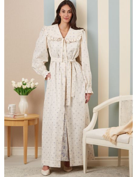 Patron McCall's 8381.A - Robe de chambre, chemise de nuit