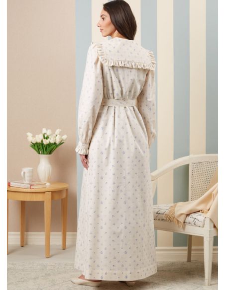 Patron McCall's 8381.A - Robe de chambre, chemise de nuit
