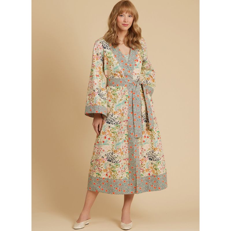 Patron McCall's 8411.D5 - Corsage-culotte, robe de chambre, short et pantalon