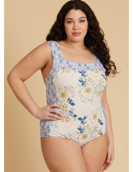 Patron McCall's 8412.W2 - Corsage-culotte, robe de chambre, short et pantalon