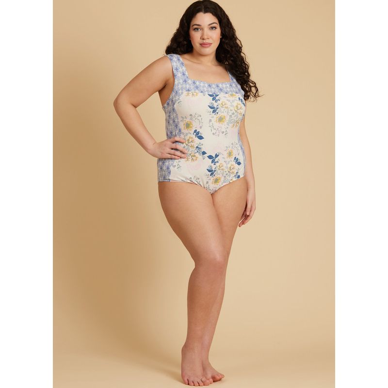 Patron McCall's 8412.W2 - Corsage-culotte, robe de chambre, short et pantalon