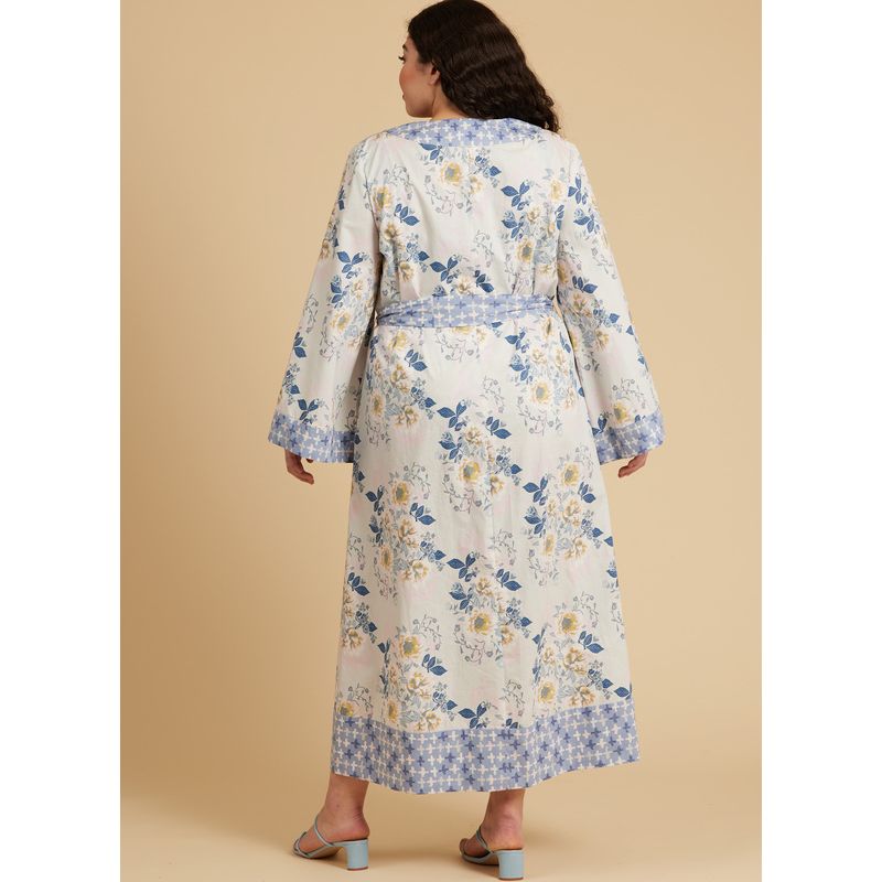 Patron McCall's 8412.W2 - Corsage-culotte, robe de chambre, short et pantalon