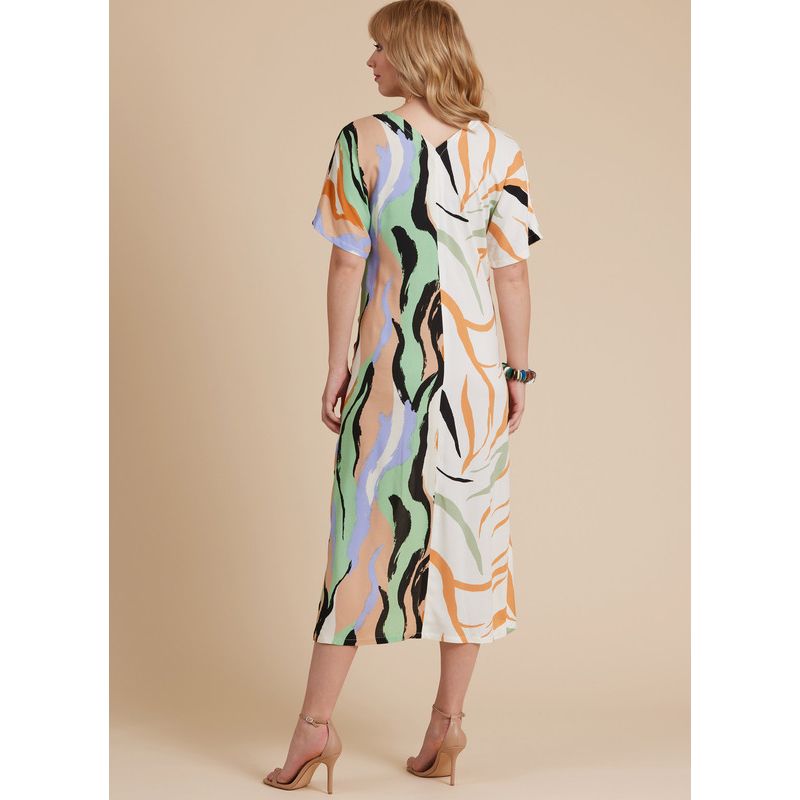 Patron McCall's 8413.K5 - Caftan