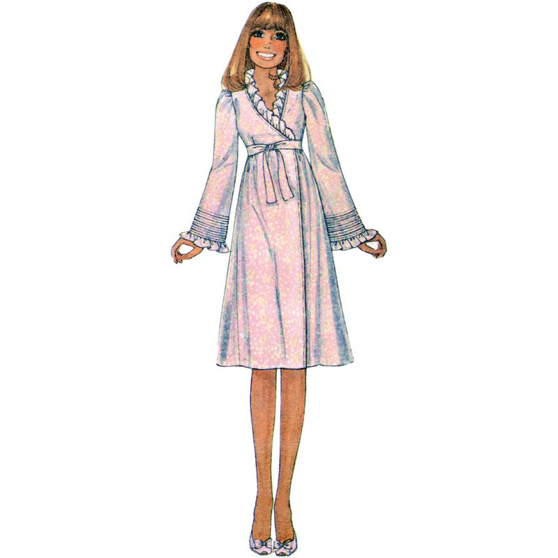 Patron McCall's 8430.A - Robe de Chambre et Chemise de Nuit