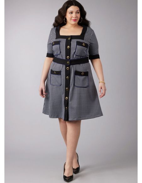 Patron McCall's 8435.W2 - Robes