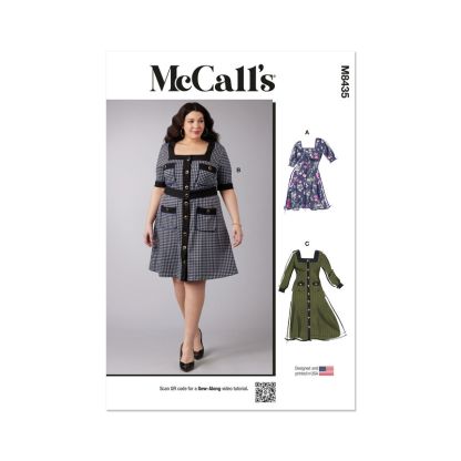 Patron McCall's 8435.W2 - Robes