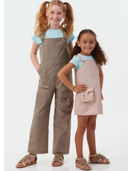 Patron McCall's 8489.HH - Tablier et salopette