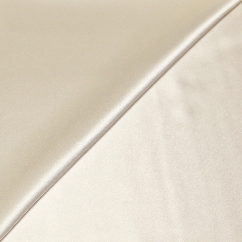 Satin 100% soie (25 mommes) - Blanc cassé